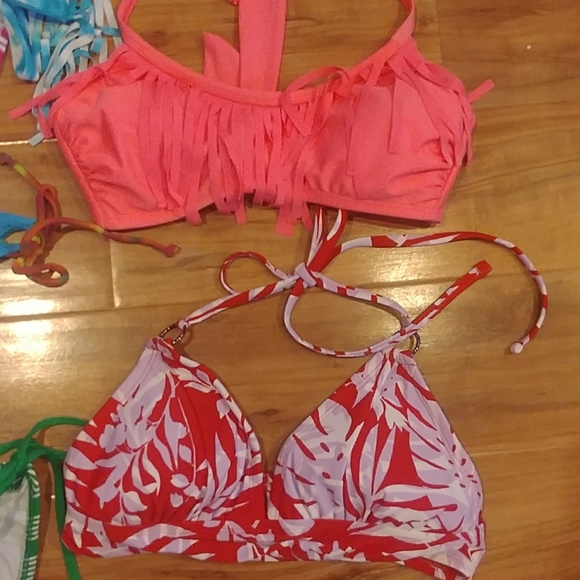 Lots of bikini bundle size small string bottom - Picture 2 of 3